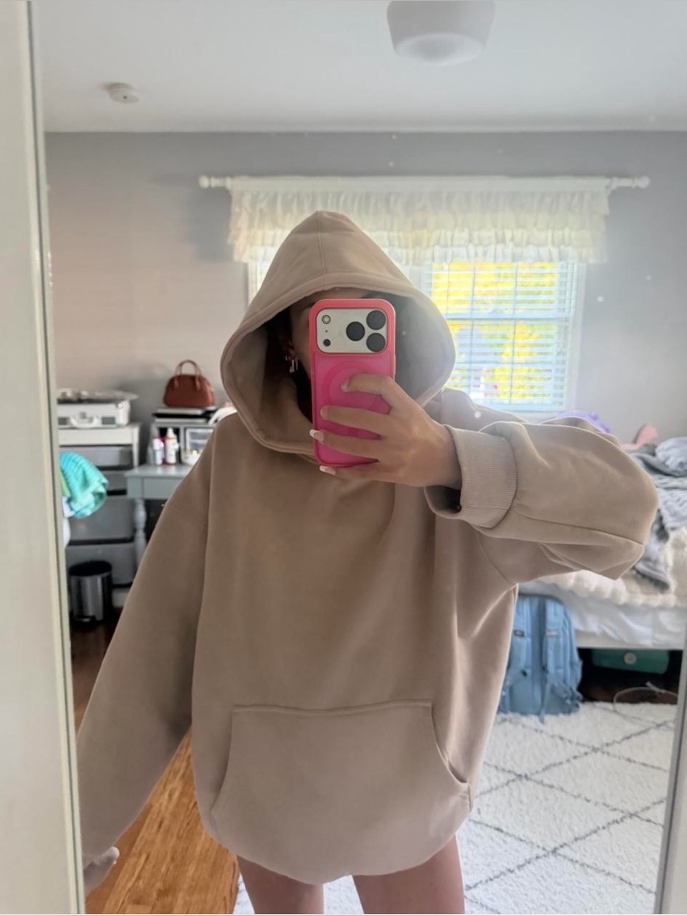 Amazon Oversized Beige Hoodie - Size L